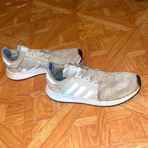 Old shoes tryna get rid off if interested lmk